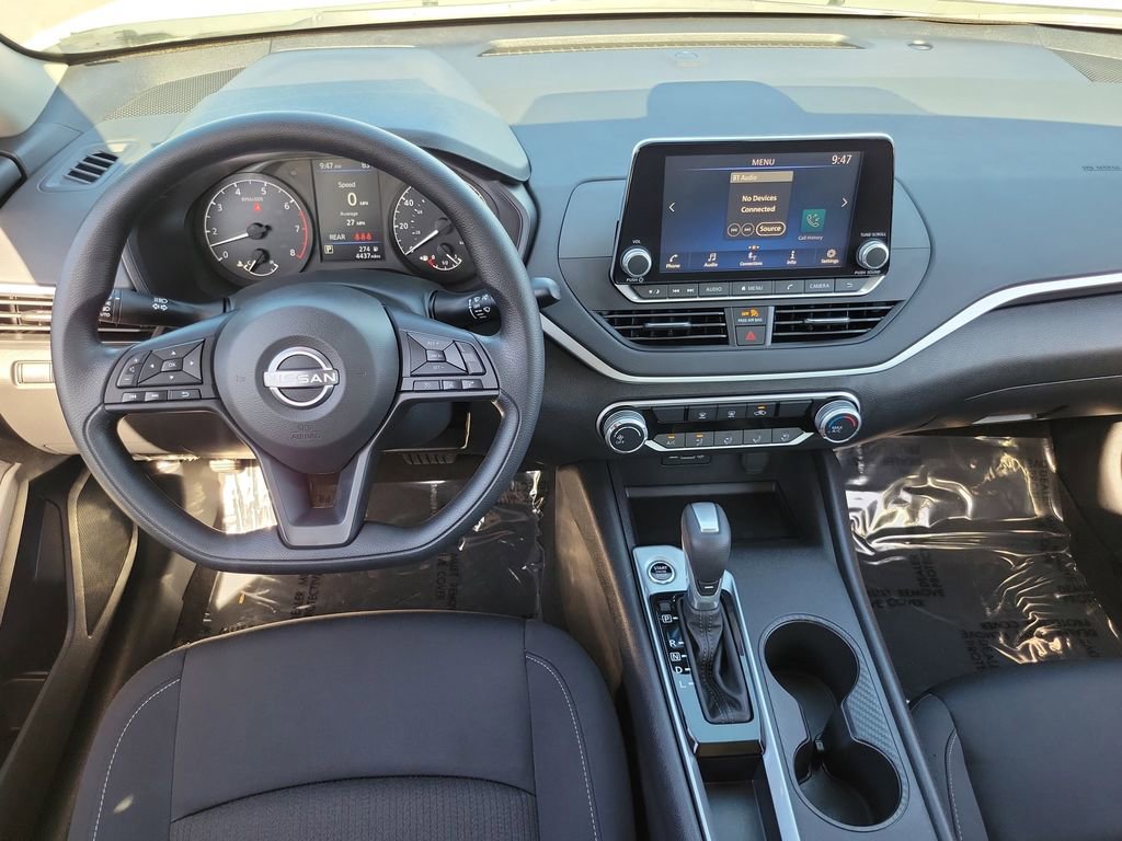 Certified 2025 Nissan Altima 2.5 S image 4