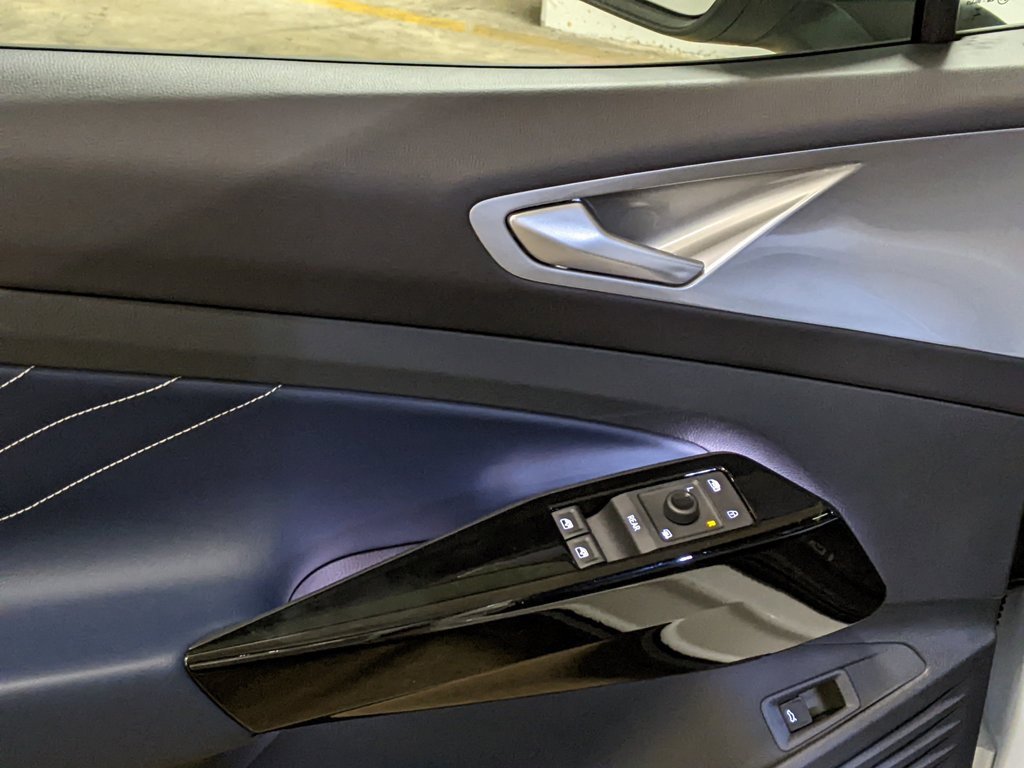 New 2025 Volkswagen ID.4 Pro S image 10