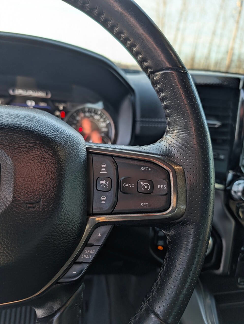 Used 2020 RAM 1500 Sport w/ Leather & Sound Group image 25