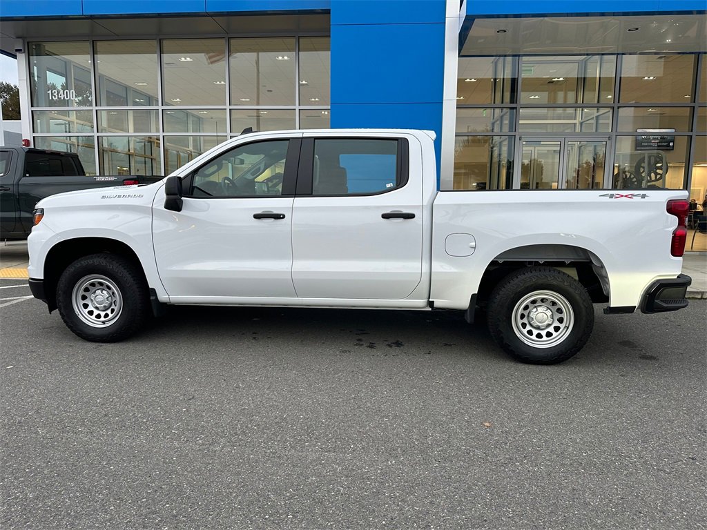 Used 2025 Chevrolet Silverado 1500 W/T w/ Trailering Package image 2