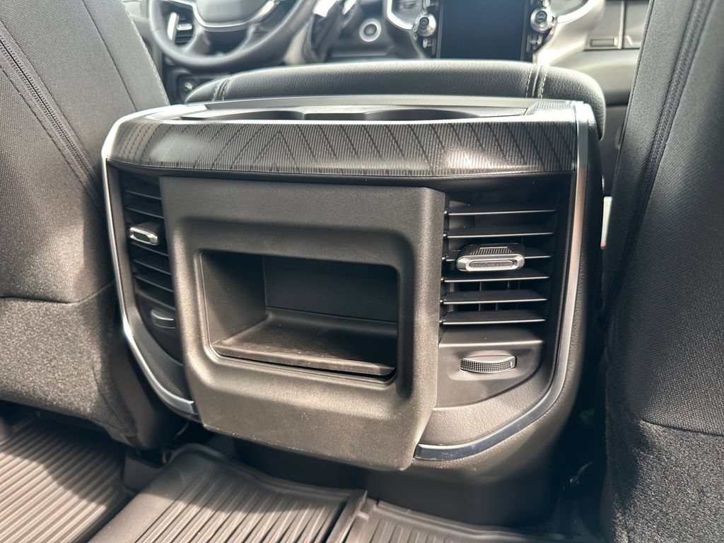 New 2025 RAM 2500 Big Horn AWD/4WD image 16