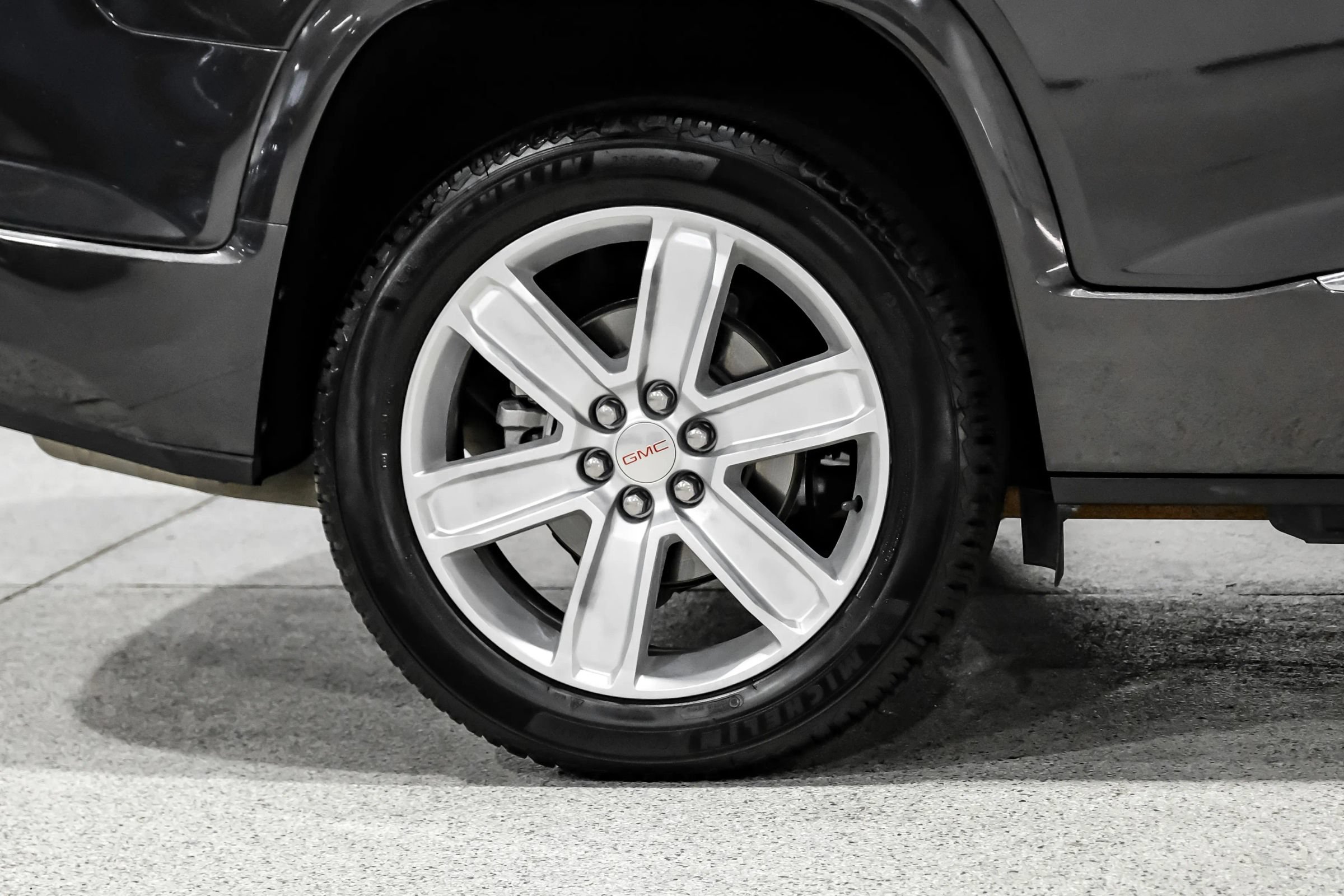Used 2017 GMC Acadia Denali AWD/4WD image 51