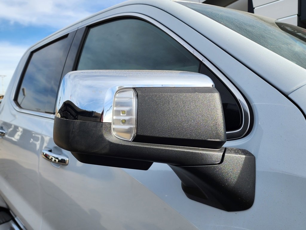 New 2026 GMC Sierra 1500 SLT w/ SLT Premium Plus Package image 12