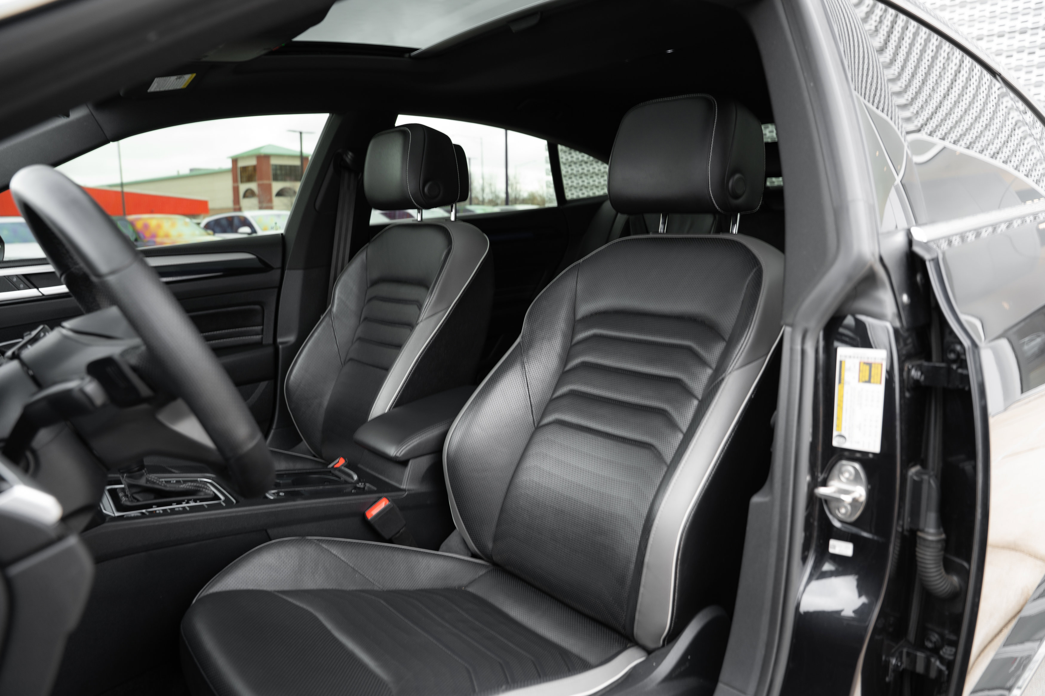 Used 2021 Volkswagen Arteon SEL Premium image 24