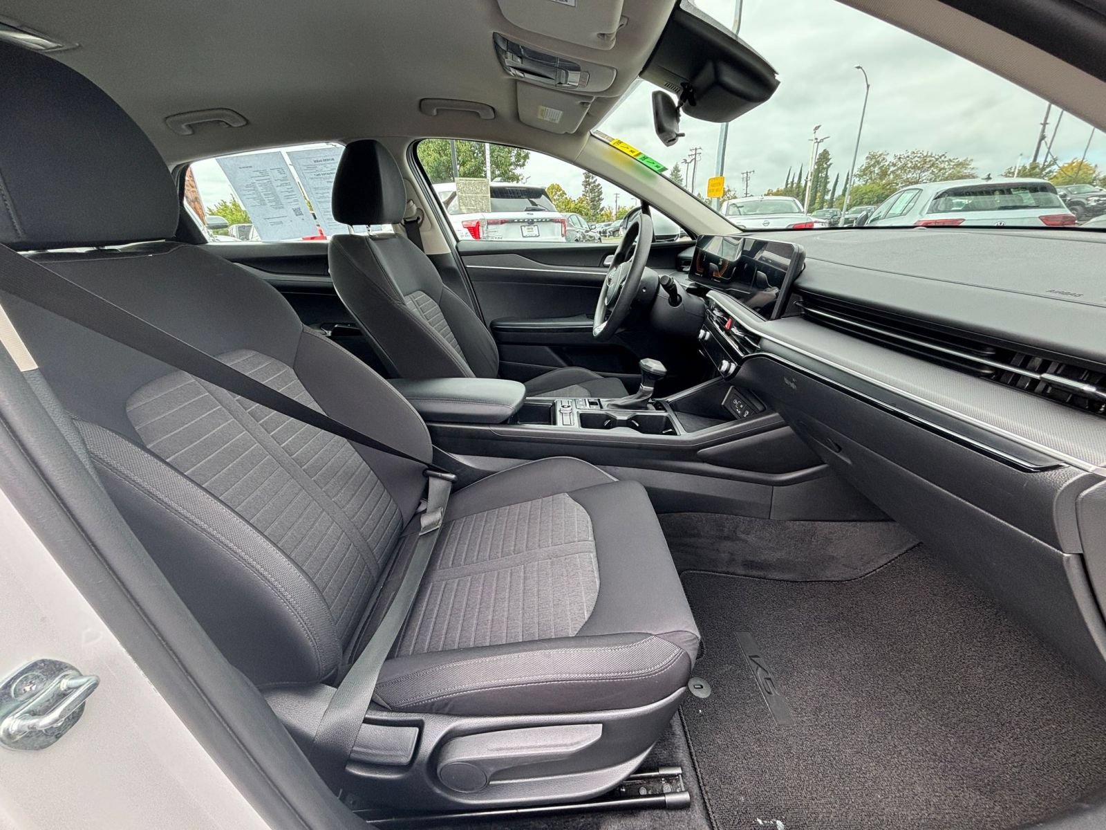 Used 2025 Kia K5 LXS FWD image 25