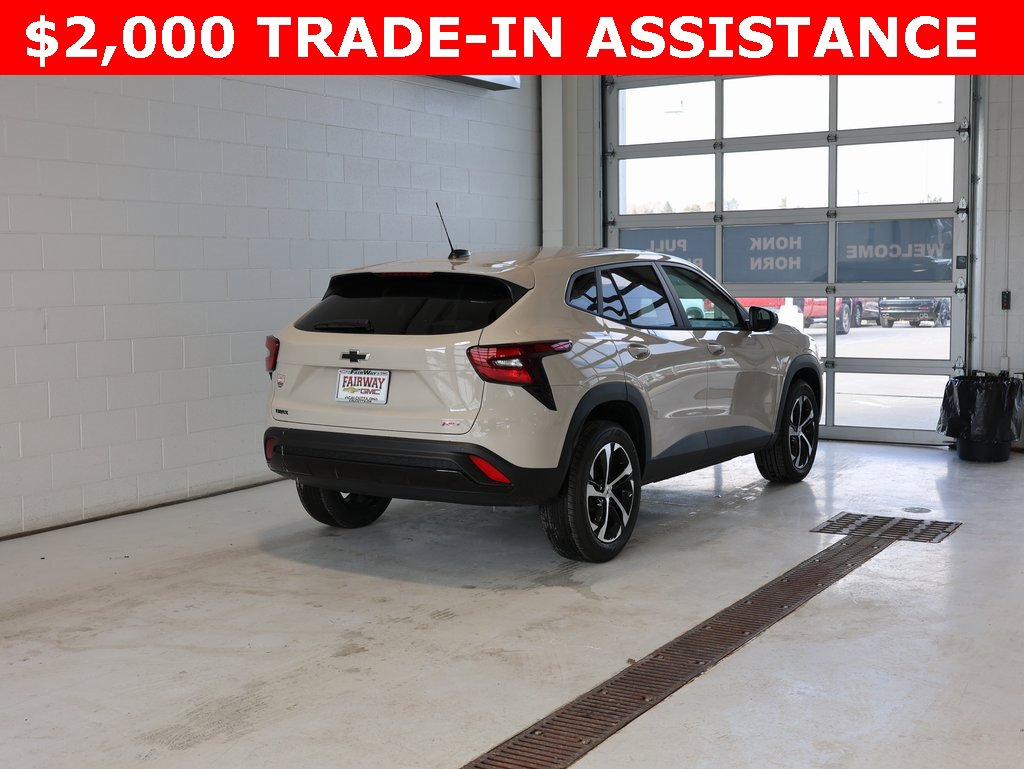 New 2026 Chevrolet Trax RS w/ Driver Confidence Package image 3