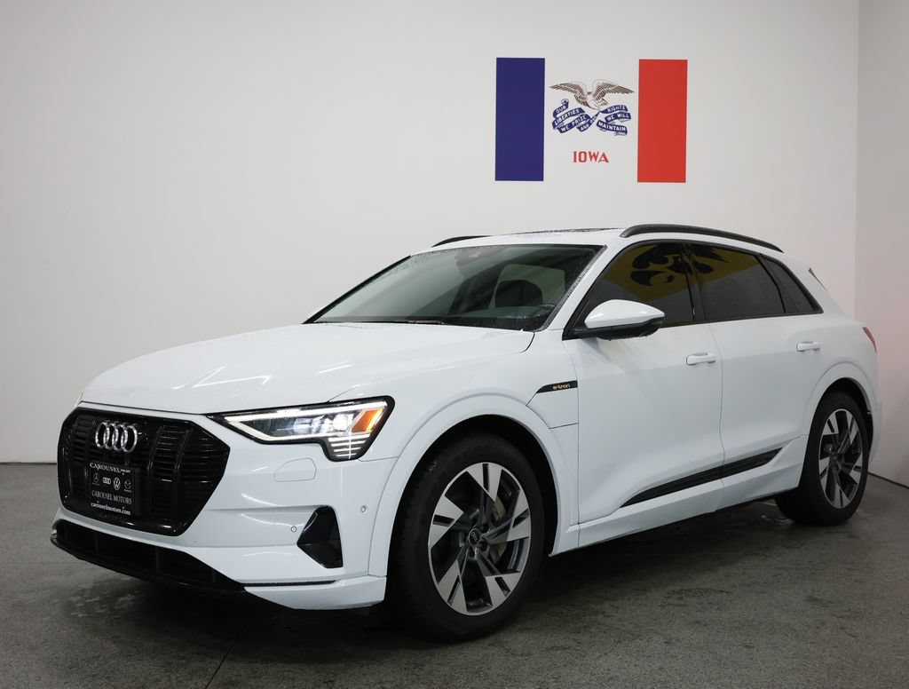 Used 2021 Audi e-tron Premium w/ Convenience Plus Package AWD/4WD image 8