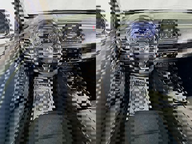 Certified 2025 Nissan Rogue SV image 21