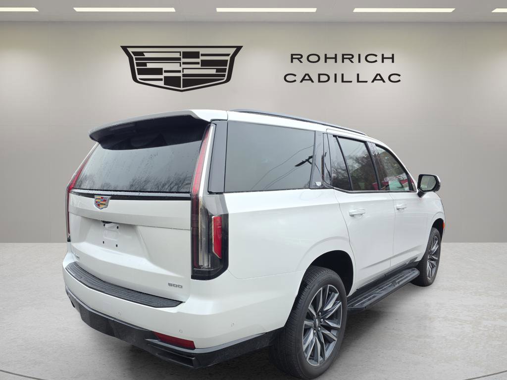 Certified 2024 Cadillac Escalade Sport Platinum w/ Heavy-Duty Trailer Package image 11