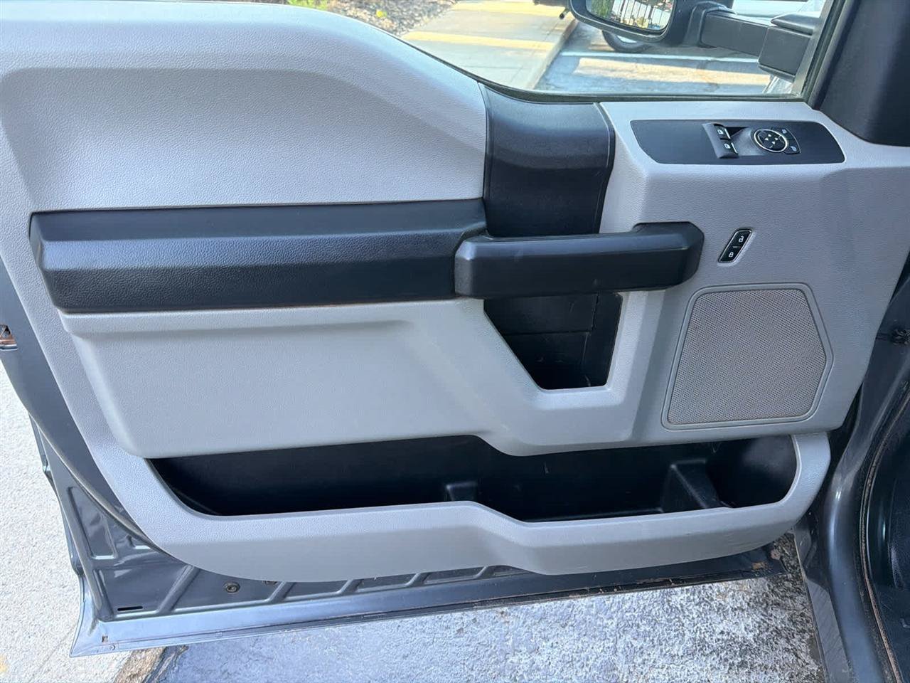 Used 2021 Ford F350 XL w/ Power Equipment Group RWD image 15