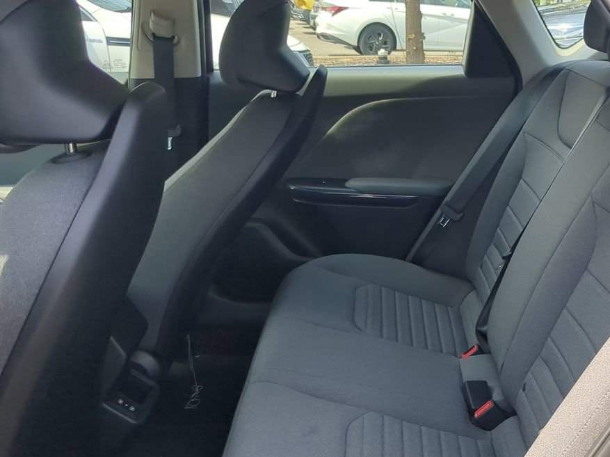 New 2025 Kia K4 EX image 11