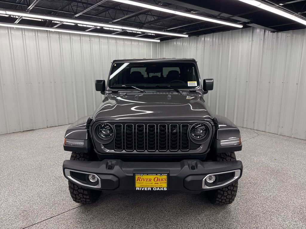 New 2026 Jeep Gladiator Sport image 2