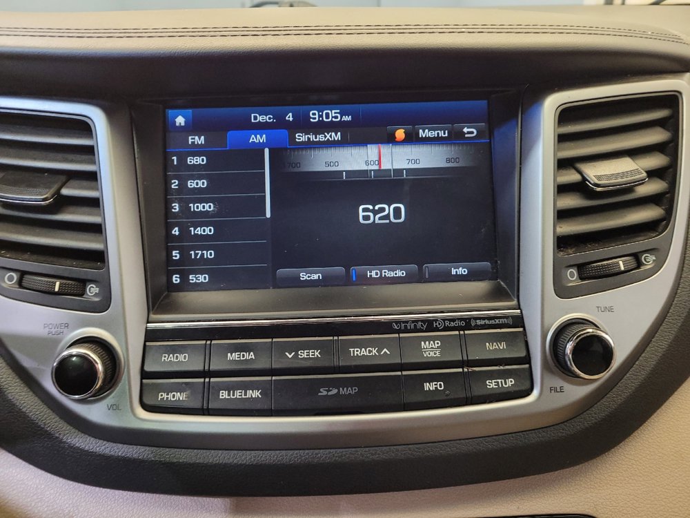 Used 2017 Hyundai Tucson Limited w/ Limited Ultimate Package 03 image 25