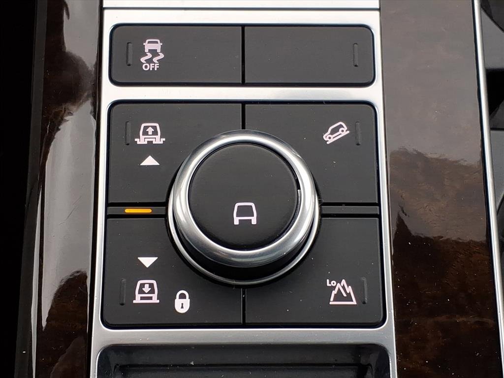 Used 2021 Land Rover Range Rover Westminster Edition image 19
