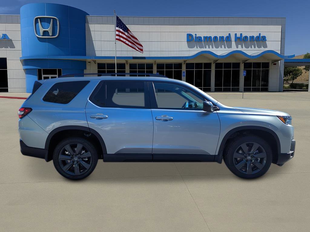 New 2026 Honda Pilot Sport image 6