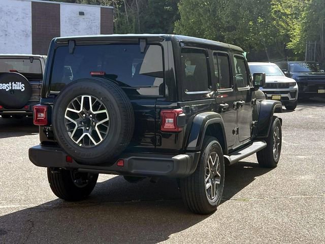 New 2026 Jeep Wrangler Unlimited Sahara AWD/4WD image 2