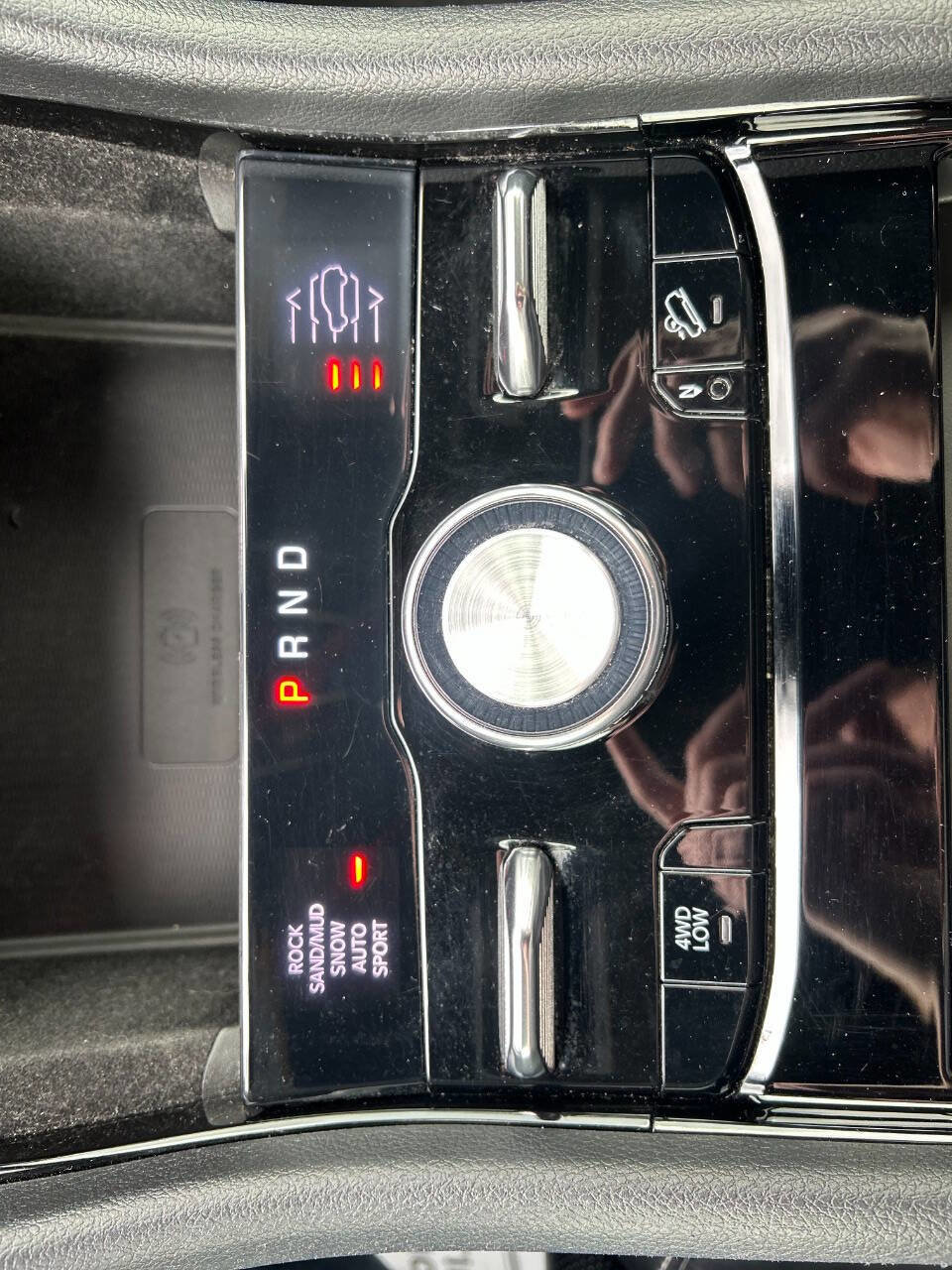 Used 2021 Jeep Grand Cherokee L Overland w/ Advanced Protech Group III image 17