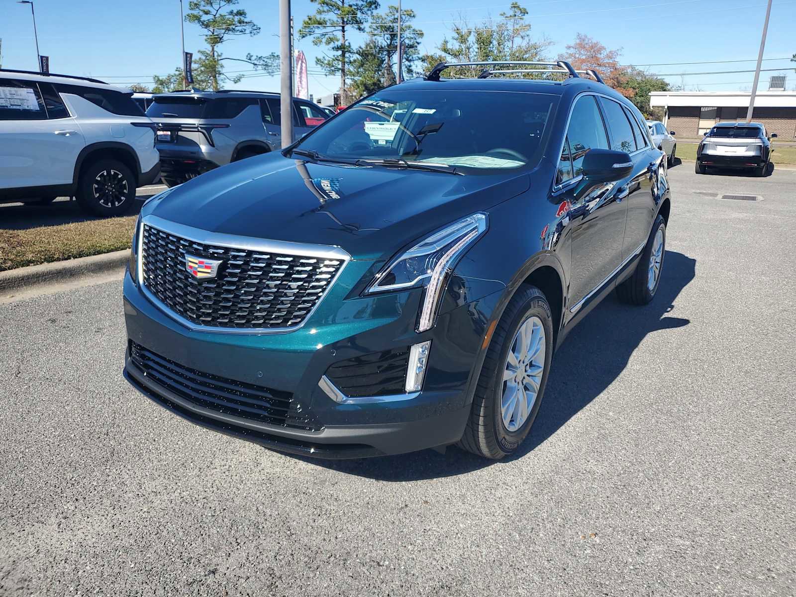 New 2026 Cadillac XT5 Luxury