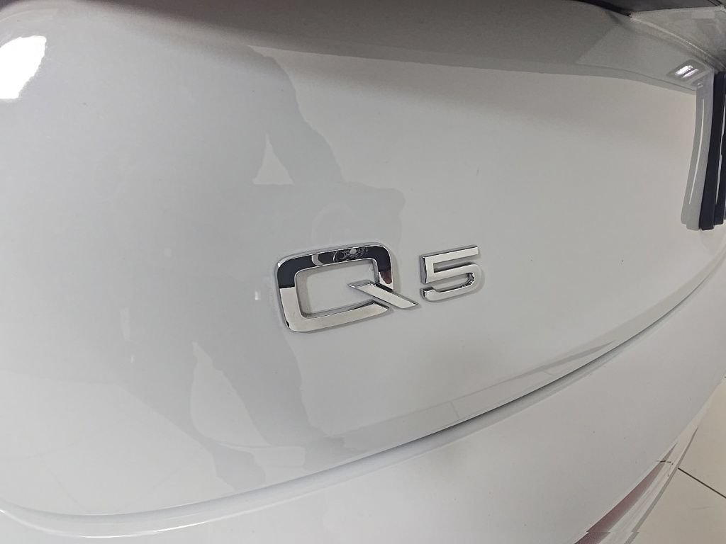 Used 2024 Audi Q5 2.0T Prestige AWD/4WD image 11
