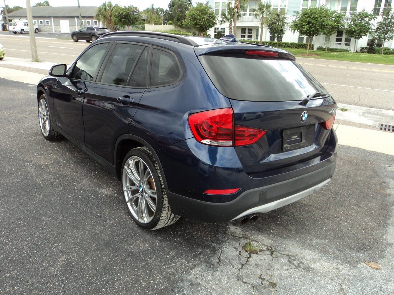 Used 2013 BMW X1 sDrive28i w/ Premium Pkg RWD image 6