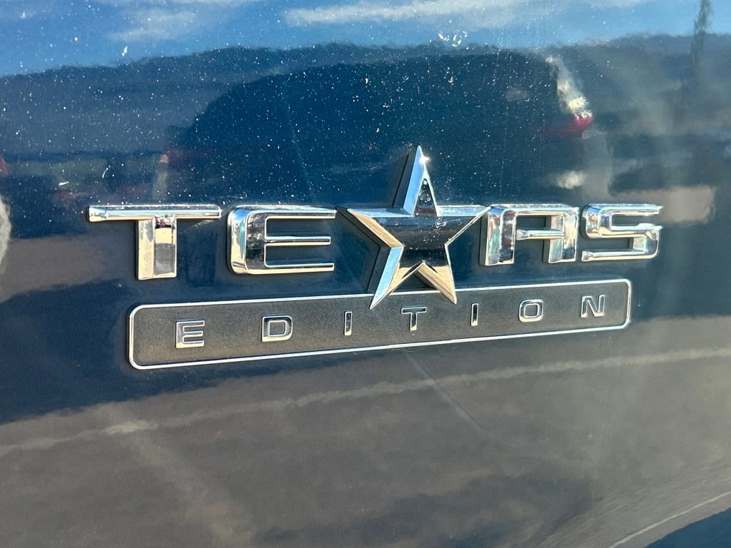 Used 2020 Chevrolet Silverado 1500 LT w/ Texas Edition image 23