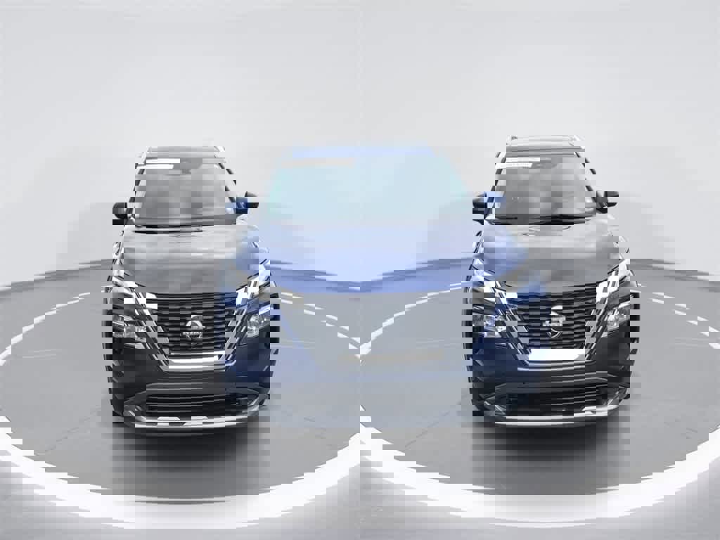 Used 2023 Nissan Rogue SL w/ SL Premium Package image 3