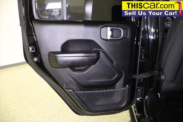 Used 2021 Jeep Gladiator Sport AWD/4WD image 29