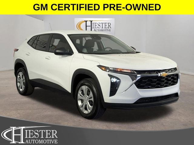 Certified 2025 Chevrolet Trax LS w/ Driver Confidence Package FWD image 1