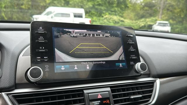 Used 2018 Honda Accord Sport image 16