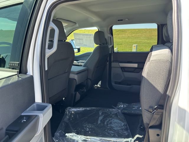 New 2026 Ford F250 XLT w/ FX4 Off-Road Package image 10
