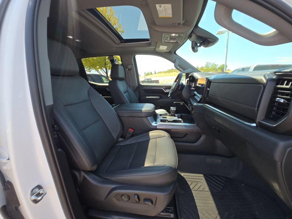 Certified 2023 Chevrolet Silverado 1500 LTZ w/ LTZ Premium Package AWD/4WD image 30
