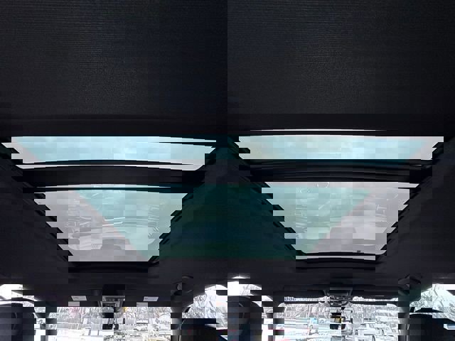 New 2026 Volkswagen Atlas Cross Sport SEL Premium R-Line image 32