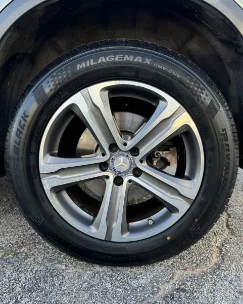 Used 2017 Mercedes-Benz GLC 300 image 13