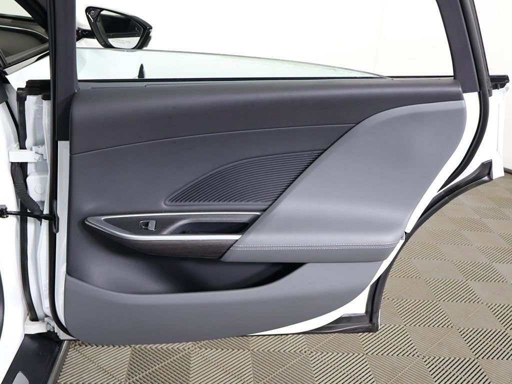 Used 2024 Lucid Air Grand Touring AWD/4WD image 31