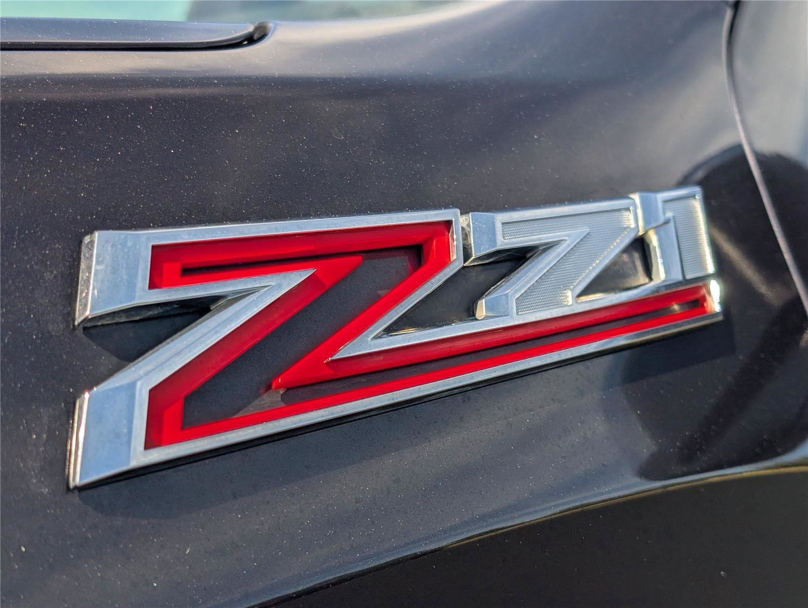 Used 2022 Chevrolet Silverado 1500 LT w/ Z71 Off-Road Package image 11