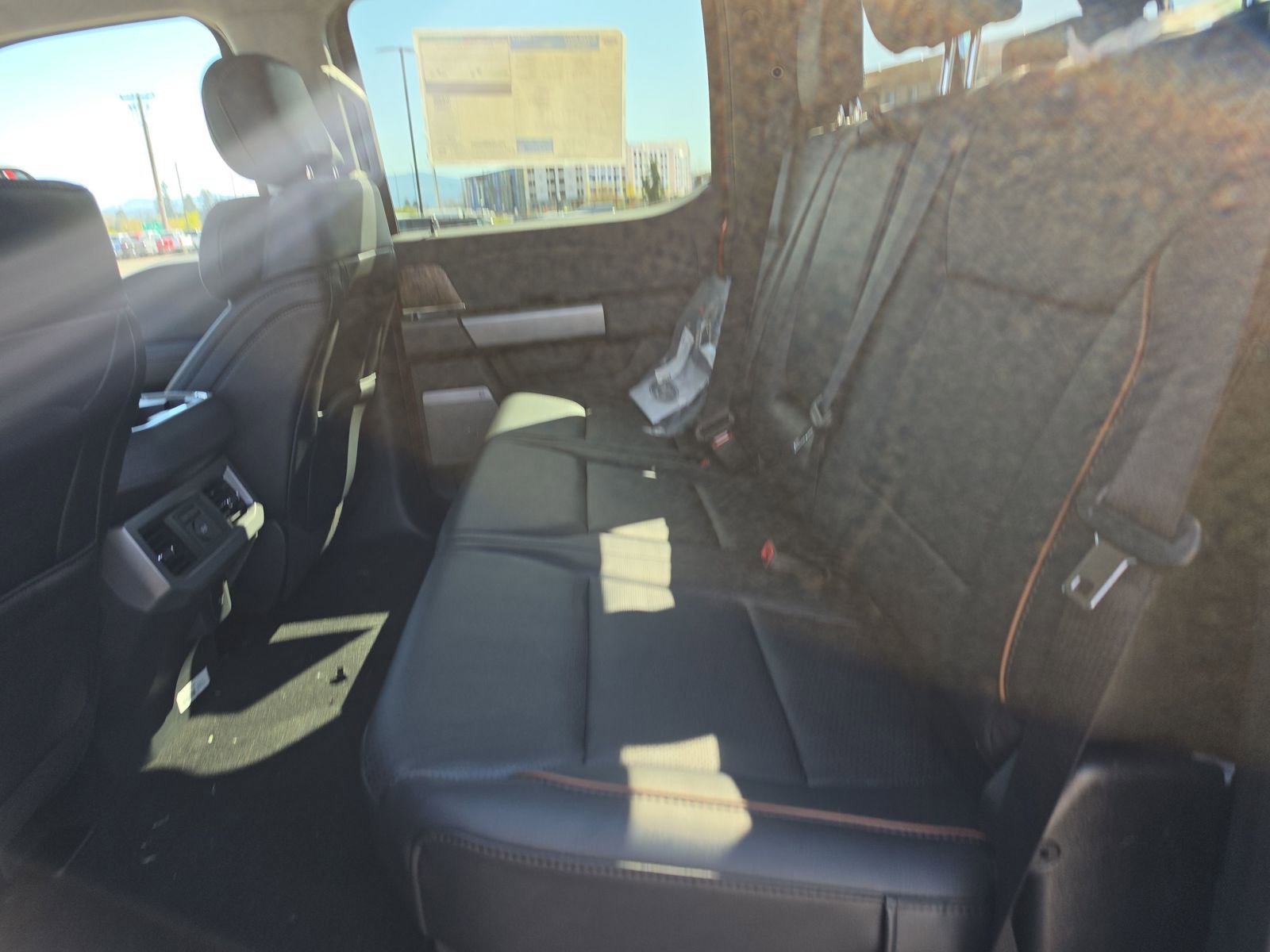 New 2026 Ford F350 Lariat w/ Black Appearance Package AWD/4WD image 15