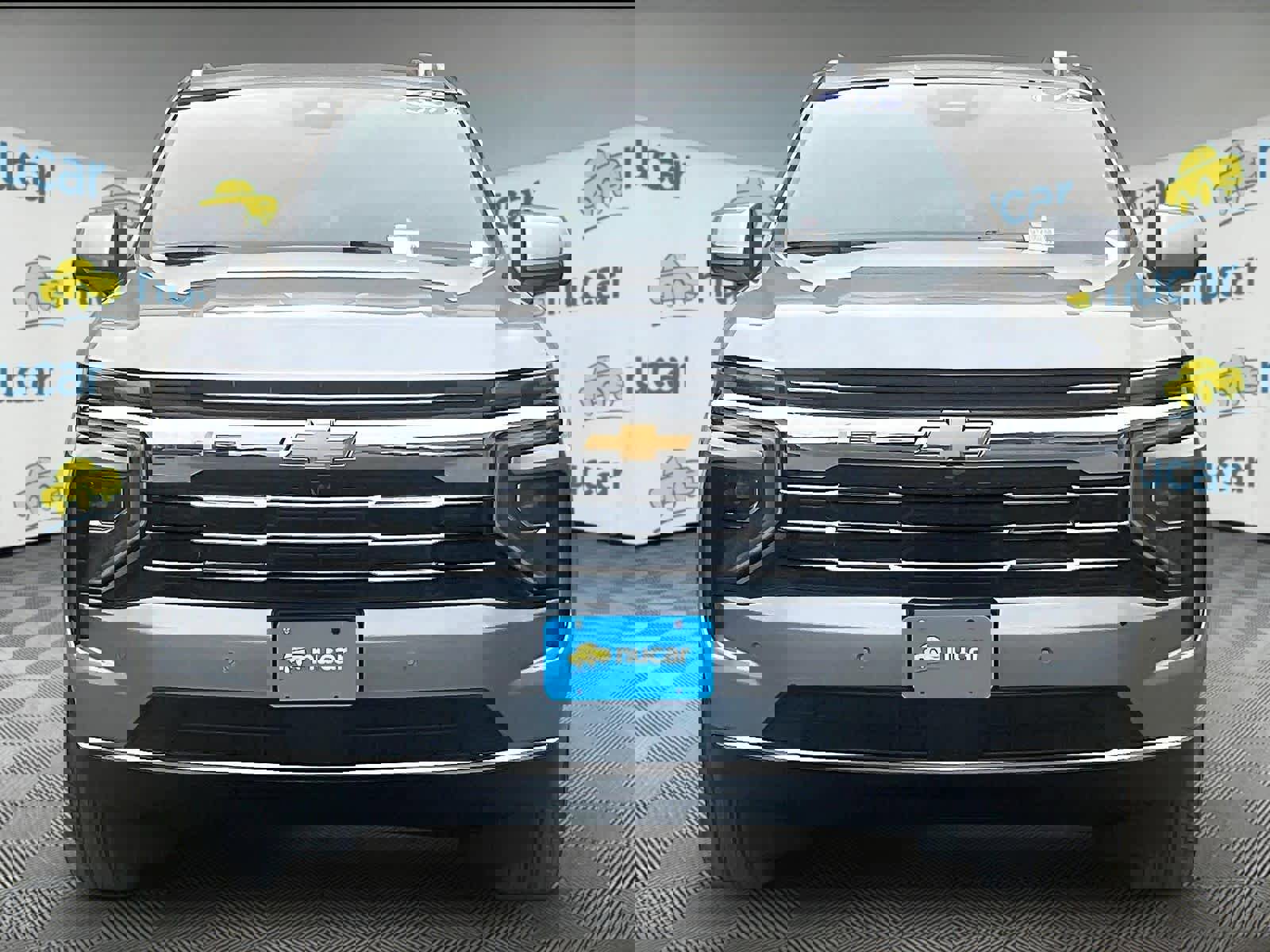 Used 2025 Chevrolet Tahoe LT image 2