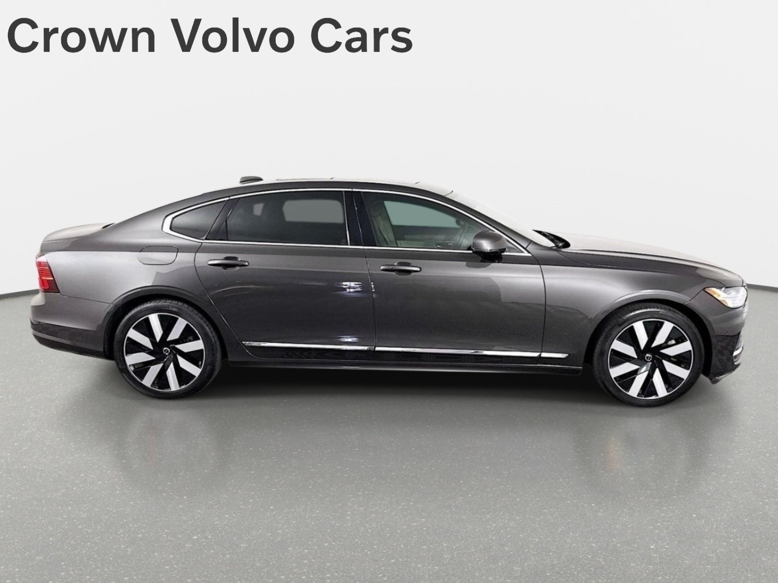 Used 2023 Volvo S90 B6 Plus AWD/4WD image 5