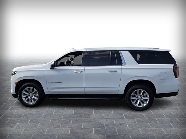 Used 2023 Chevrolet Suburban Premier image 4