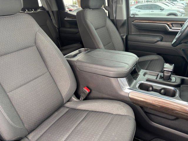 Used 2025 Chevrolet Silverado 1500 LT Trail Boss w/ Convenience Package II image 13