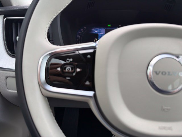 New 2027 Volvo XC60 B5 Ultra AWD/4WD image 22