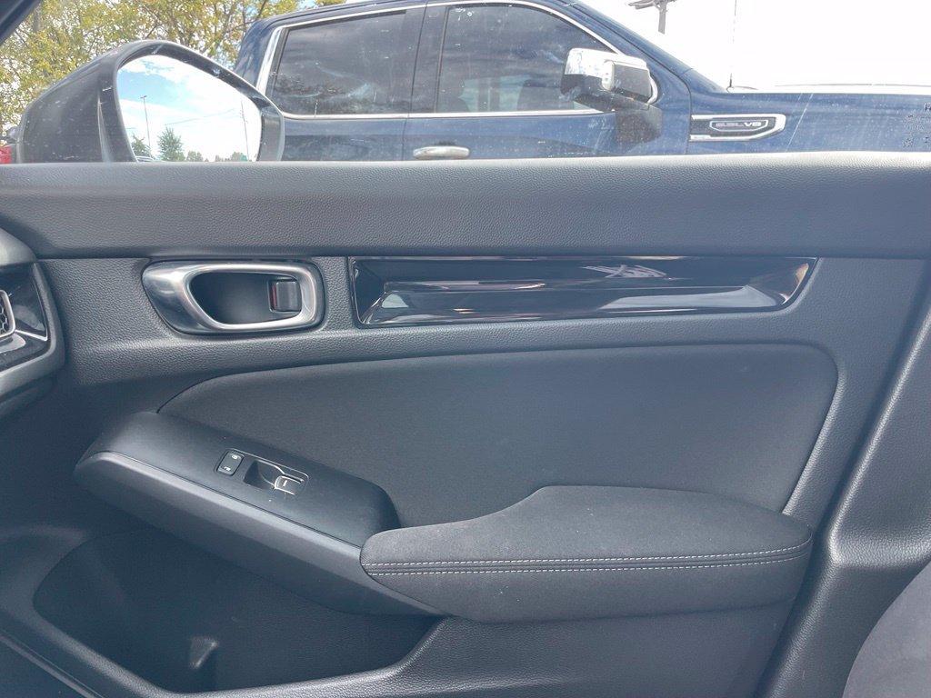 Used 2024 Honda Civic EX image 9
