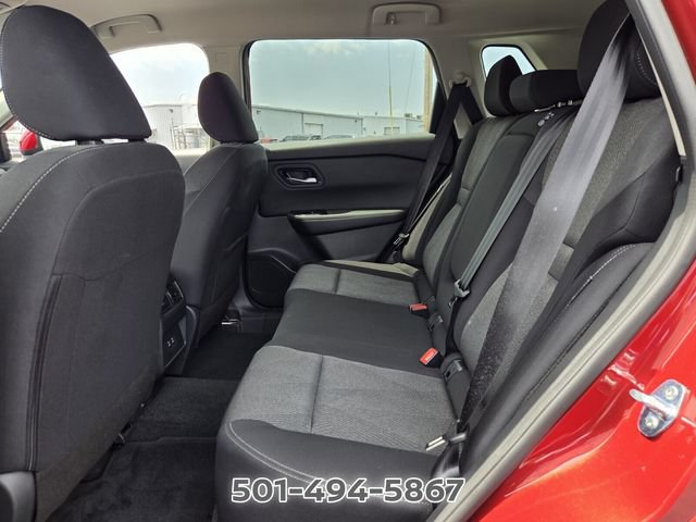 Used 2026 Nissan Rogue SV FWD image 12