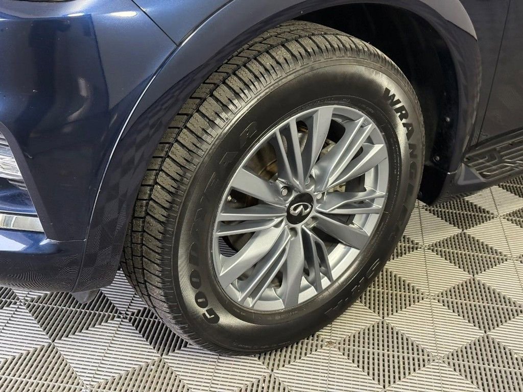 Used 2024 INFINITI QX80 Luxe image 12