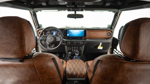 Used 2025 Jeep Wrangler Unlimited Sport image 35