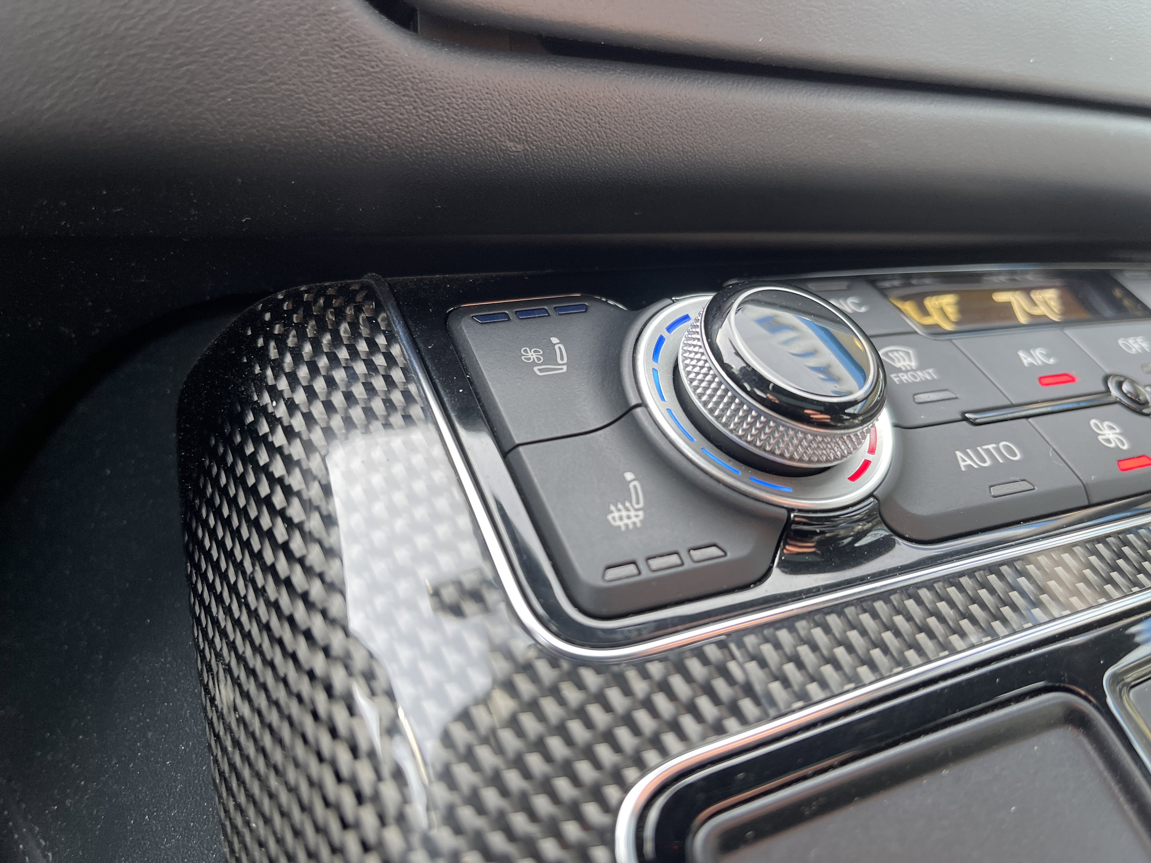 Used 2016 Audi S8 w/ Full Leather Package image 34