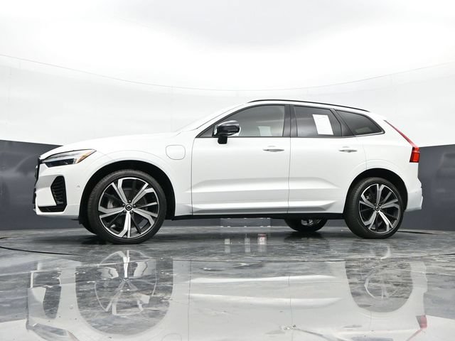 Used 2024 Volvo XC60 T8 Ultimate w/ Climate Package AWD/4WD image 40