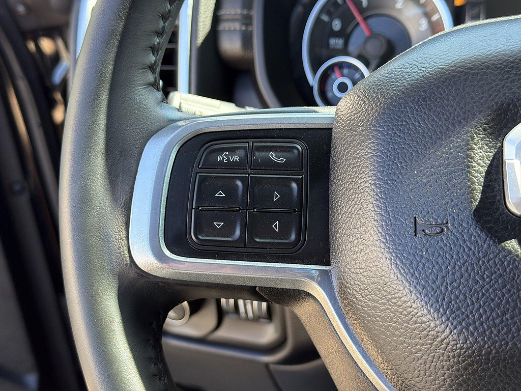 Used 2022 RAM 2500 Laramie AWD/4WD image 35