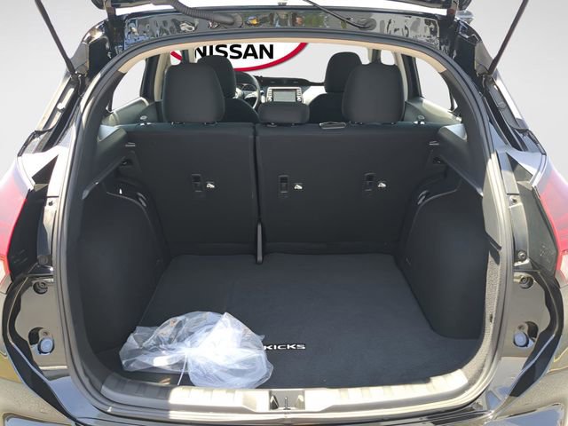 Certified 2025 Nissan Kicks Play S FWD image 25