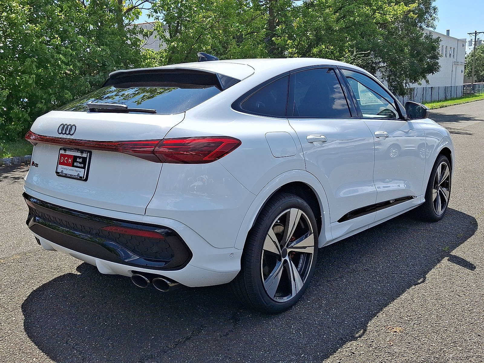 New 2026 Audi SQ5 Premium Plus AWD/4WD image 17